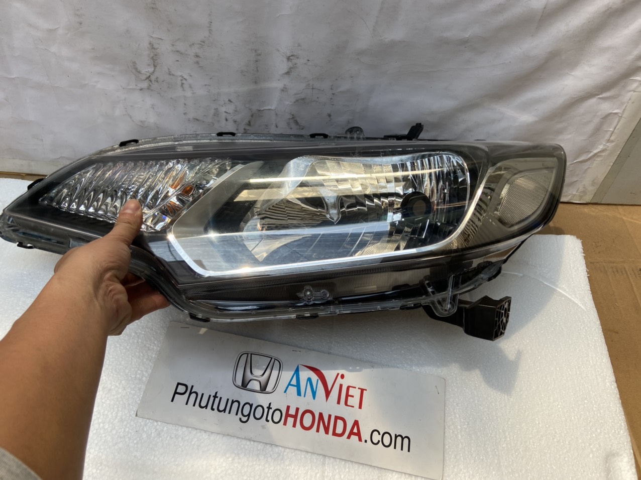 Đèn pha xe Honda JAZZ bản halogen